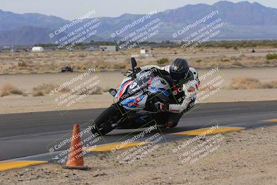 media/Dec-17-2022-SoCal Trackdays (Sat) [[224abd9271]]/Turn 9 Inside (1pm)/